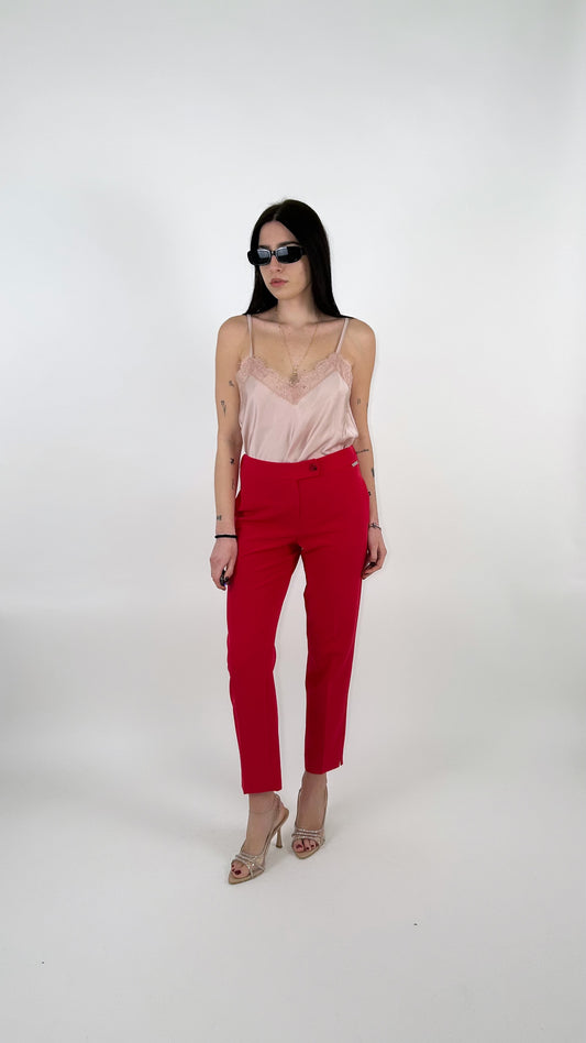 Pantalone a sigaretta