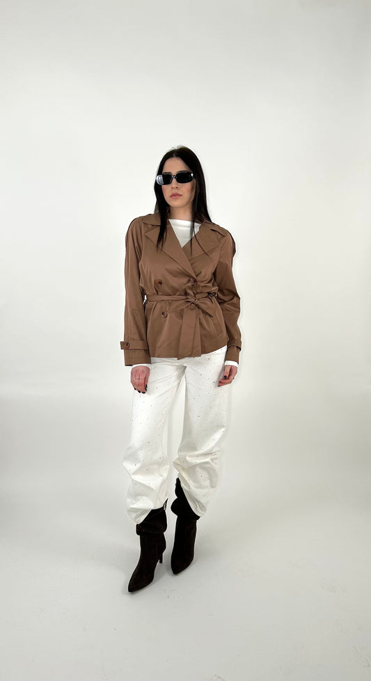 Trench con cinturino